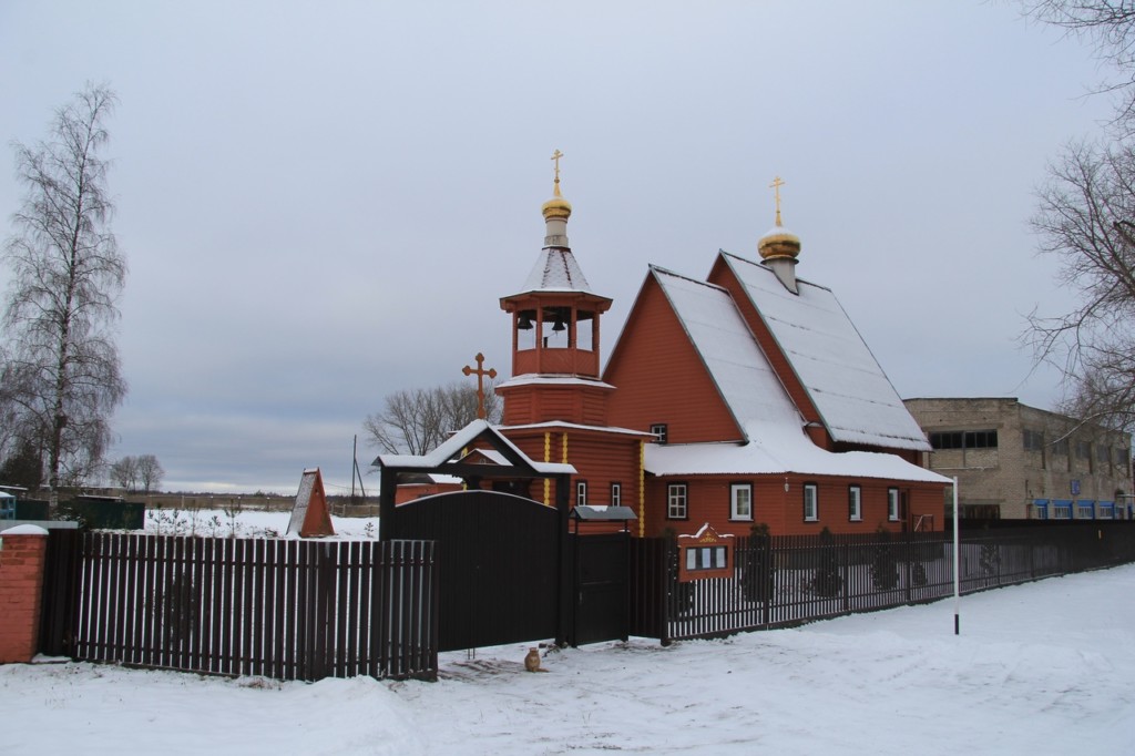 Поселок селище тверская область. Крестовоздвиженская Церковь п.